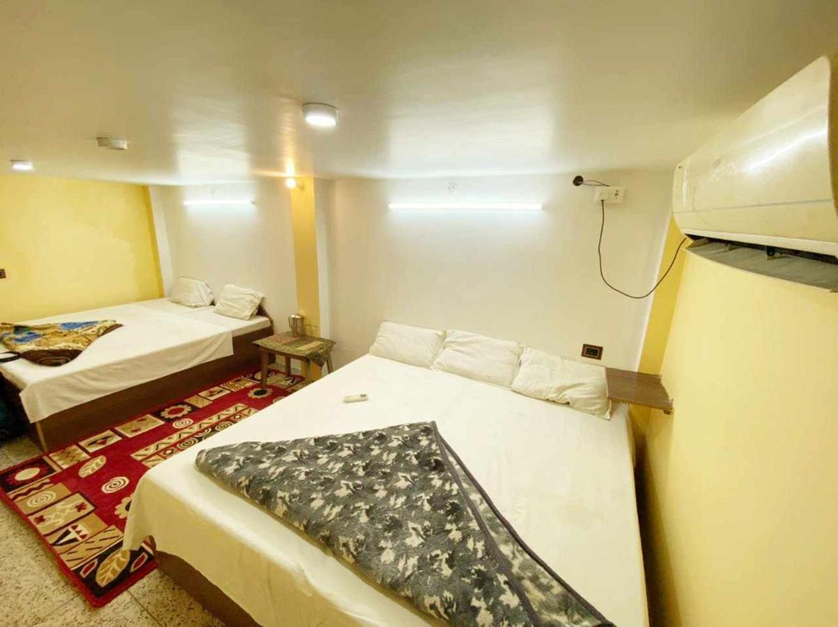 Ganga Guest House Benares Buitenkant foto